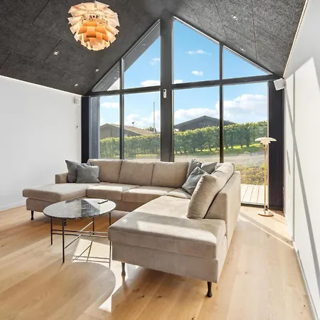 Hébergement de vacances Amazing In With House Sea View