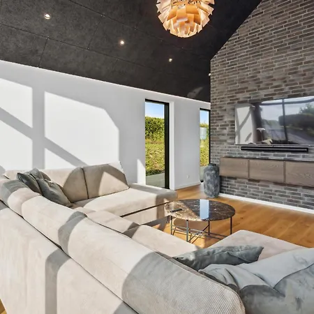 Hébergement de vacances Amazing In With House Sea View