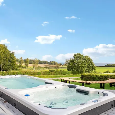 Amazing In With House Sea View *