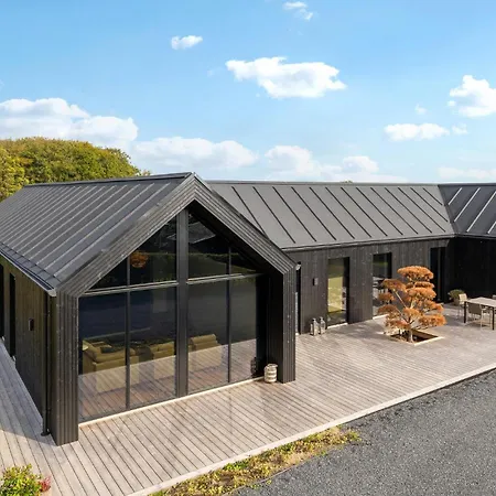 Amazing In With House Sea View